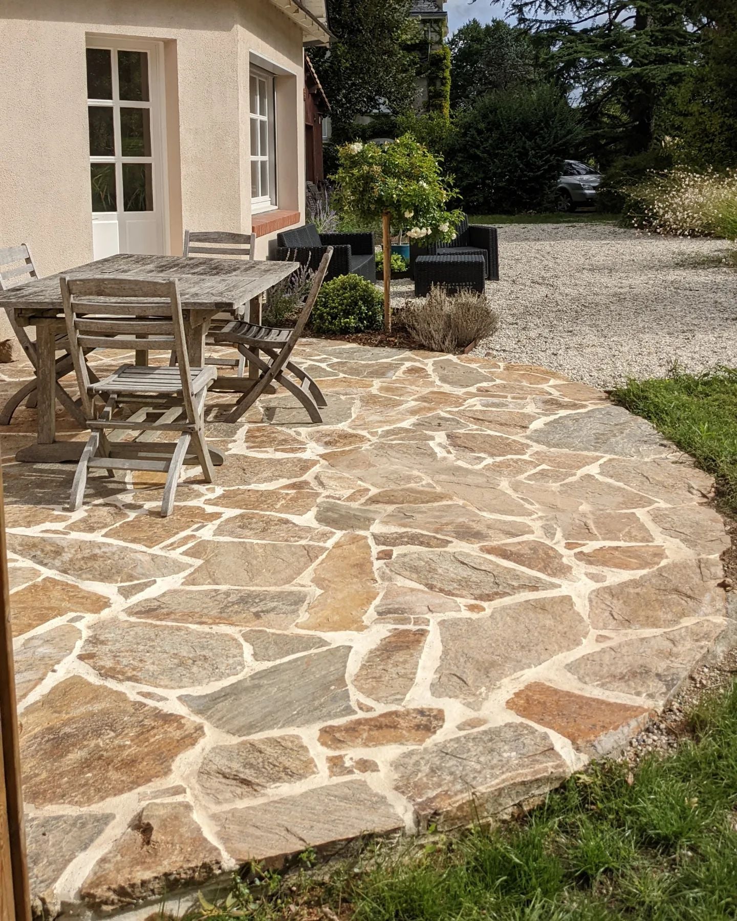 Dallage en Opus Incertum GNEISS BEIGE