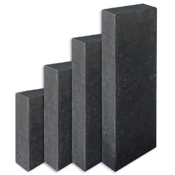 Palisade aus geflammtem SUPER BLACK BASALT